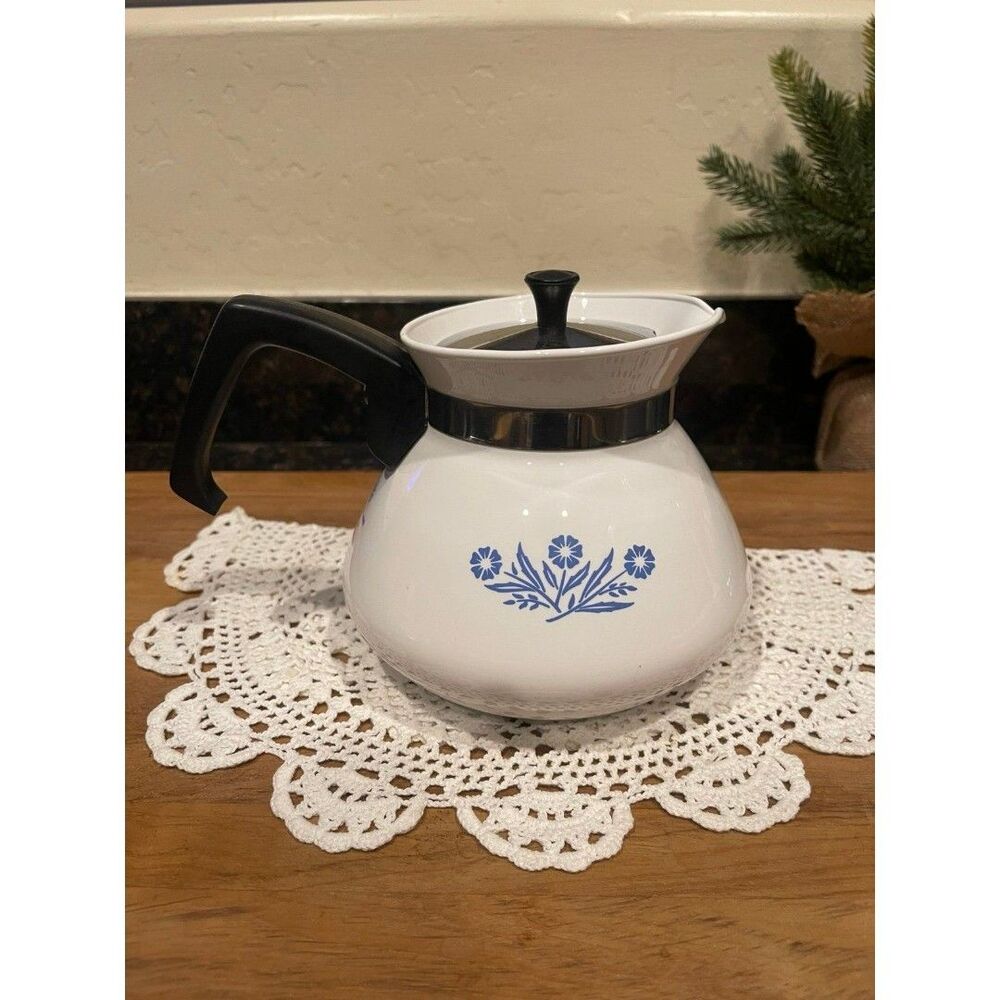 Blue Corning Ware Cornflower 6 Cup Teapot
